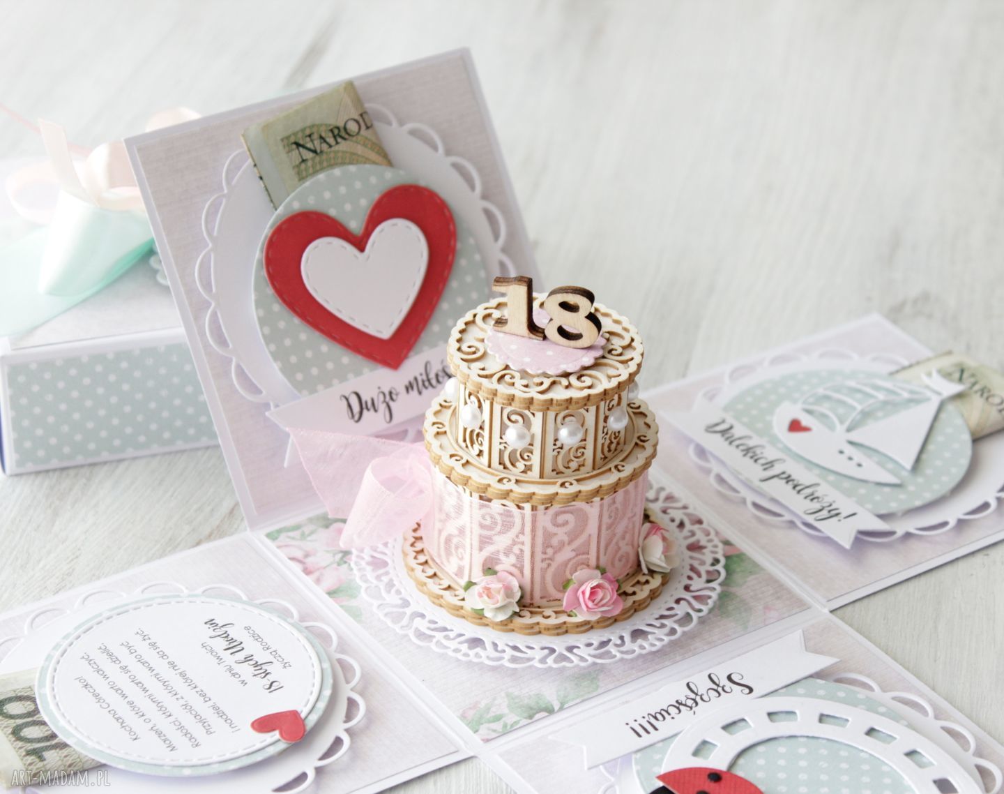 scrapbooking kartki: Box eksplodujące pudełko osiemnastka prezent Hand Made