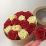 kwiaty kosmetyczki box flowers with soap 13 roses