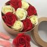 kwiaty kosmetyczki czerwone box flowers with soap 9 roses