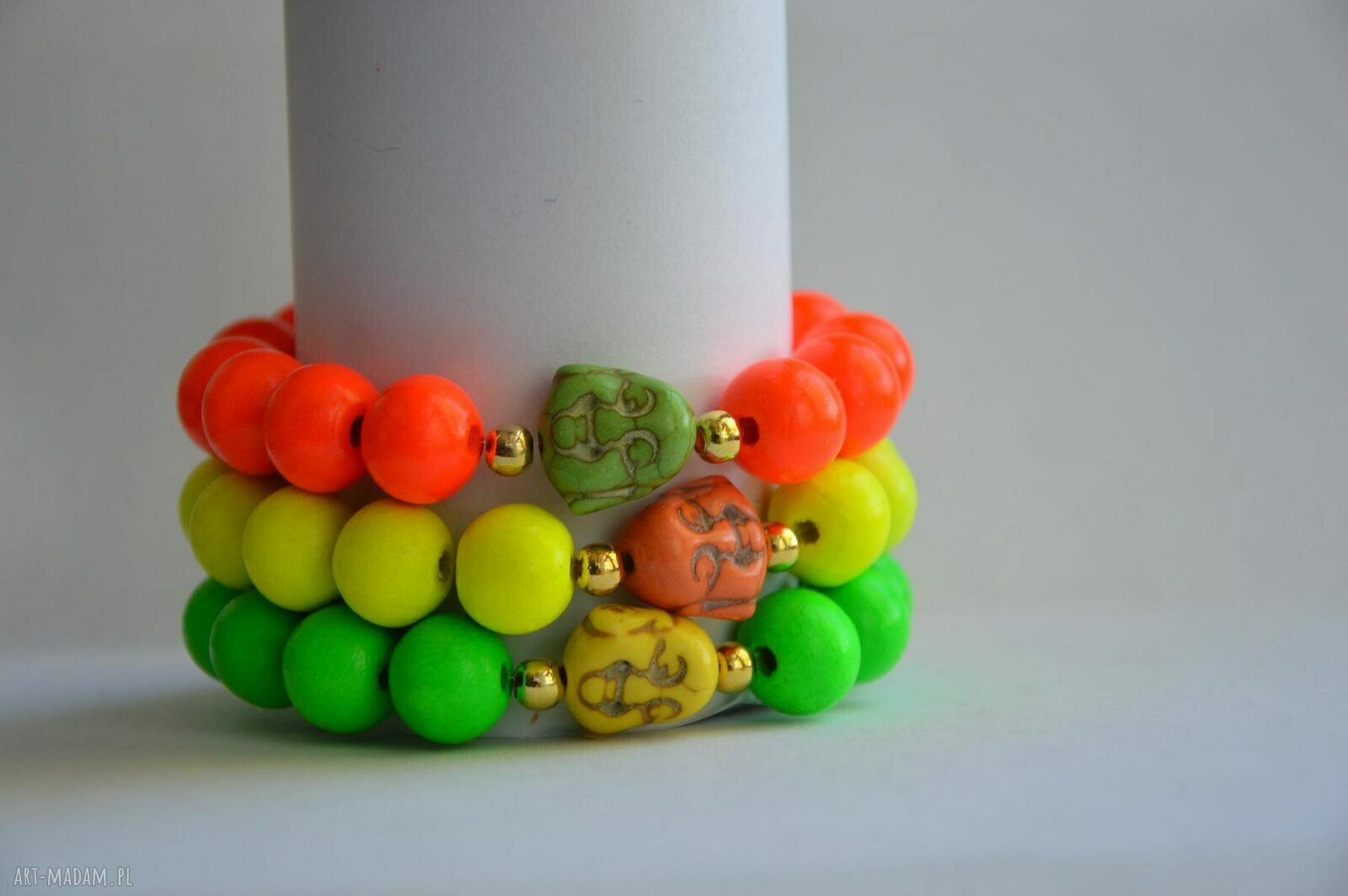 Bracelet by SIS: budda w neonowych pomarańczowych koralach