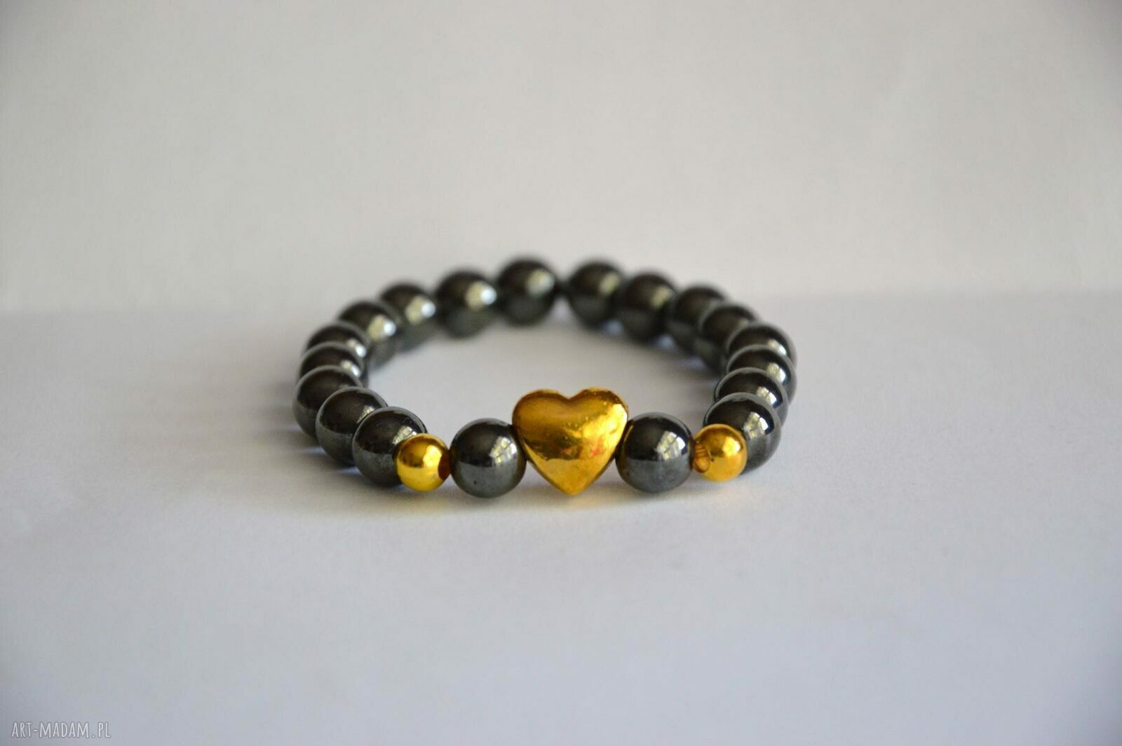 Bracelet by SIS: elegancka bransoletka z kamieni ze złotym sercem