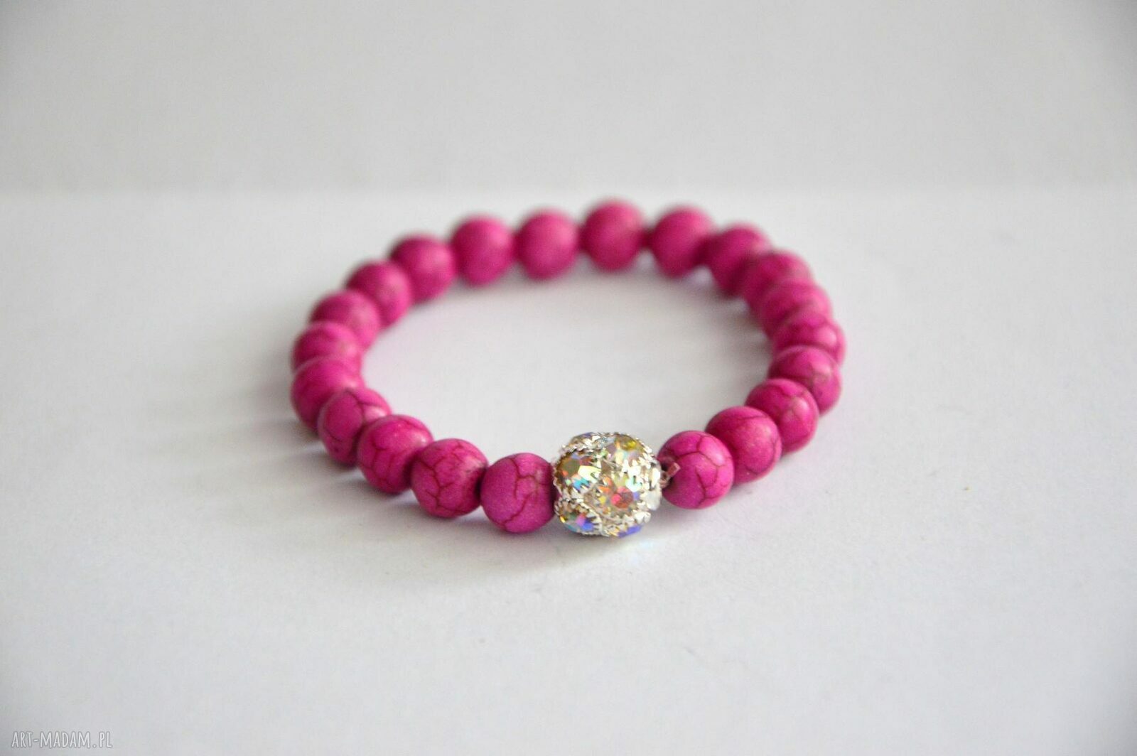 Bracelet by SIS: różowe kamienie z cyrkoniową kulą