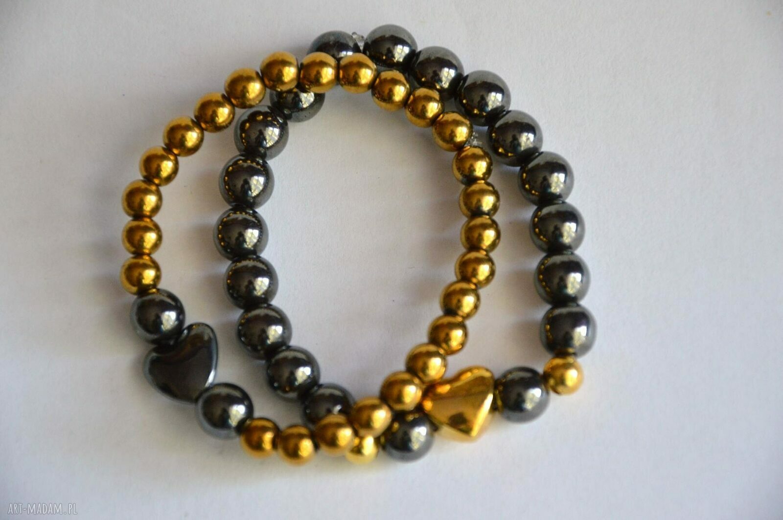 Bracelet by SIS: elegancka bransoletka z kamieni ze złotym sercem