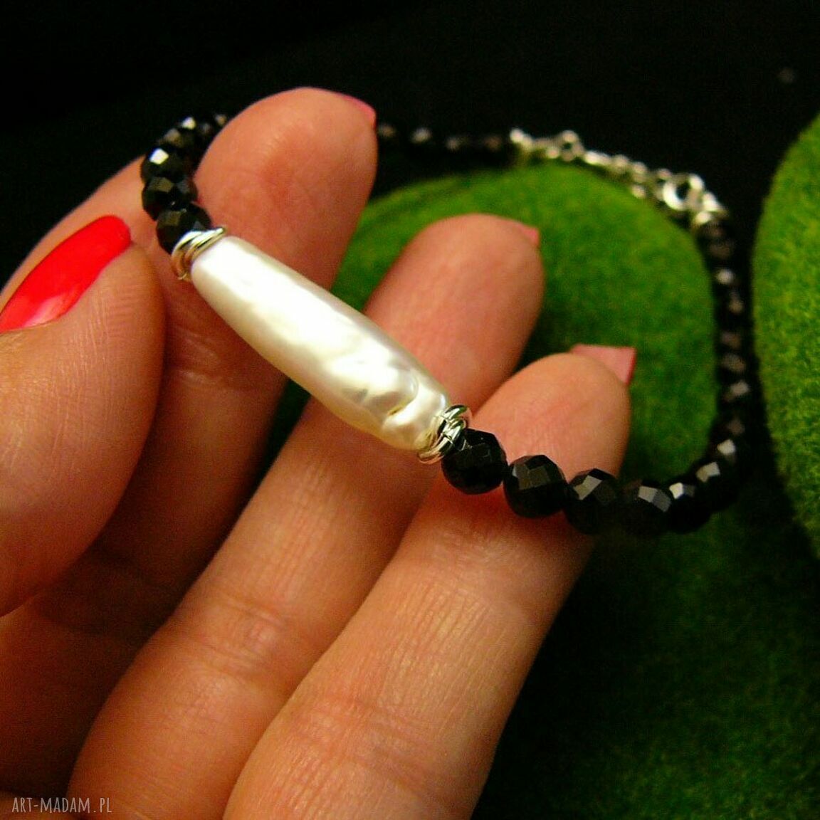 Bransoleta amulet z perłą Keshi i czarnym turmalinem - srebro 925