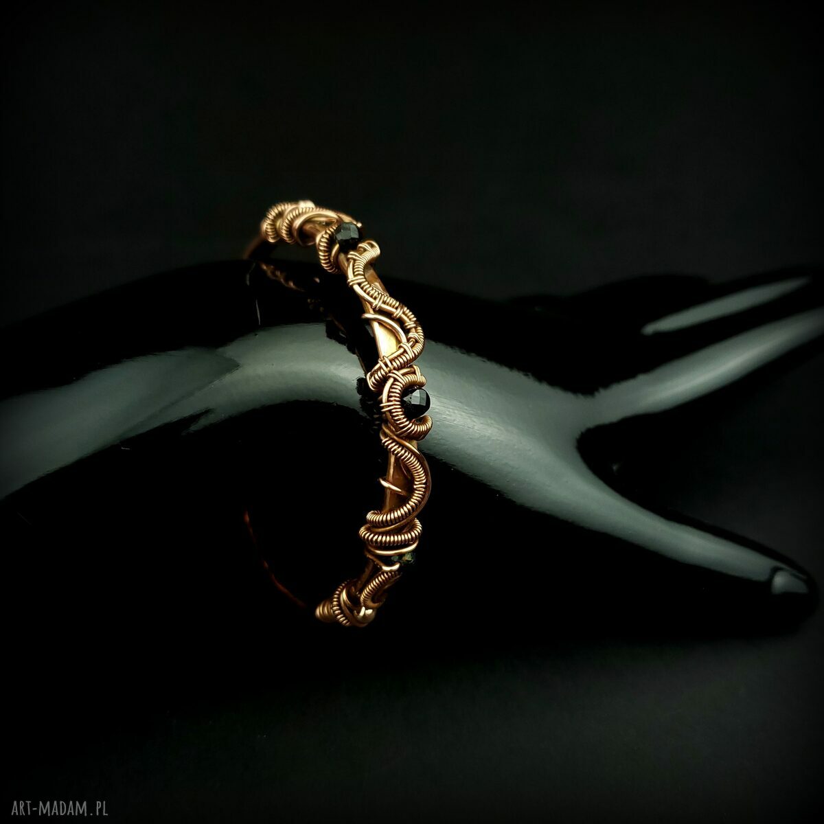 Bransoleta mankietowa z turmalinem i hematytem - miedziany cuff