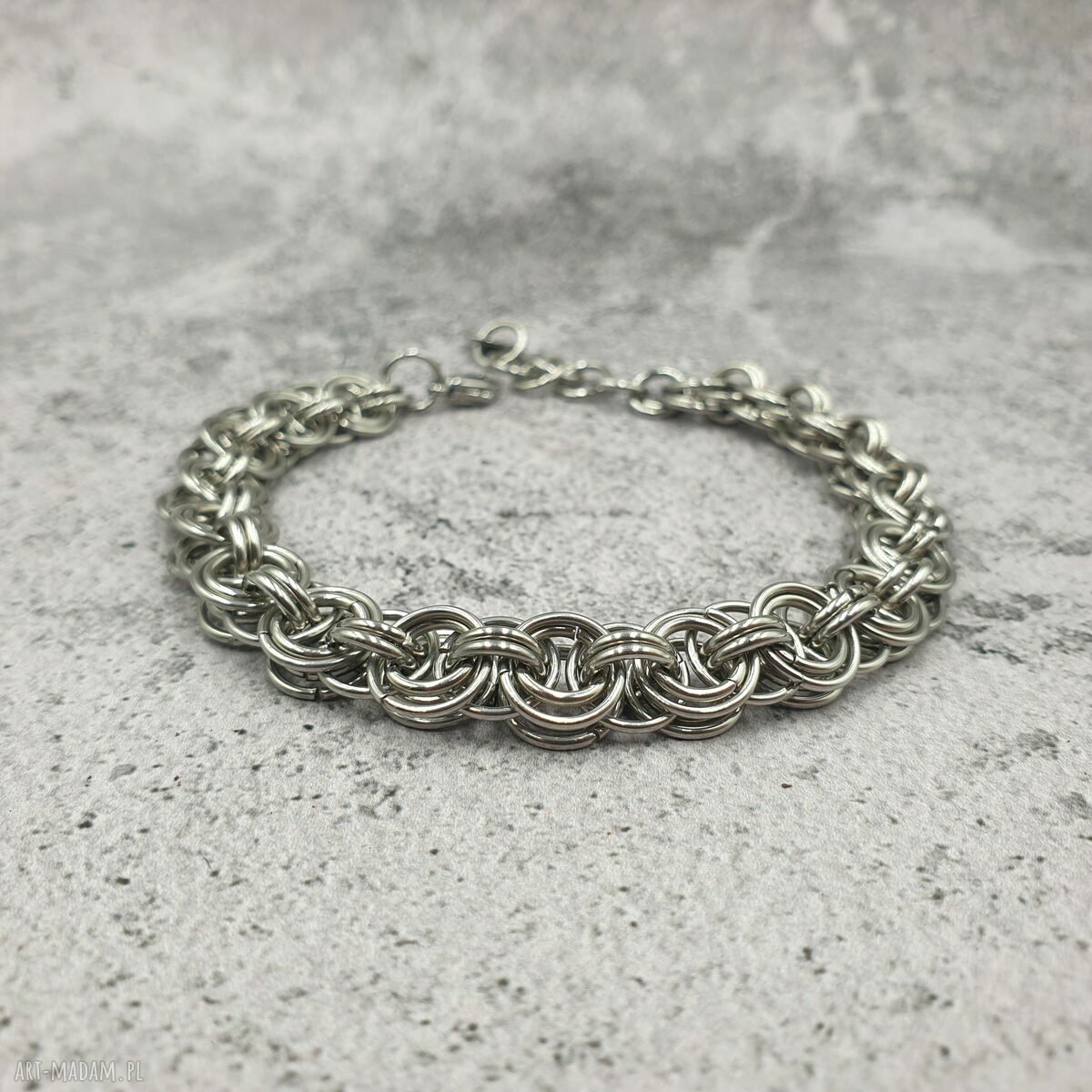 Męska bransoleta chainmaille z onyksu i stali szlachetnej - regulowana