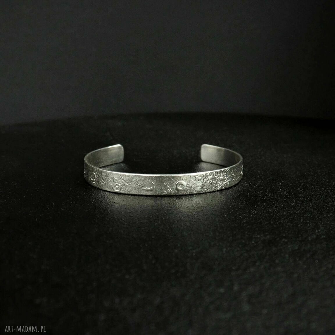 bransoletki: Bransoletka bangle srebrna Moon Surface autorskie