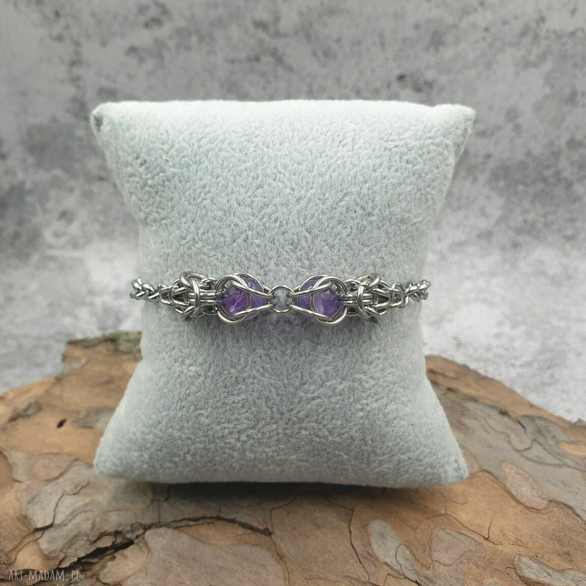 Bransoletka chainmaille Tajemniczy ametyst - goth rock z naturalnym kamieniem