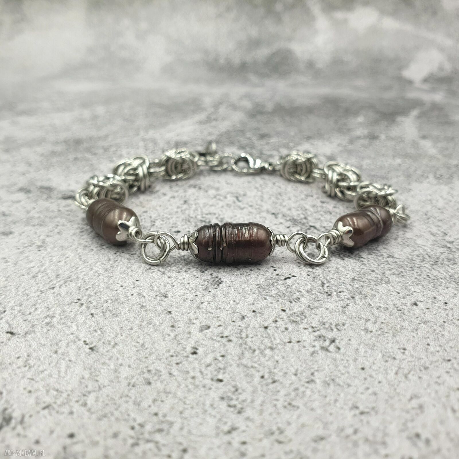 Bransoletka chainmaille z perłą rzeczną - ręcznie robiona stal szlachetna