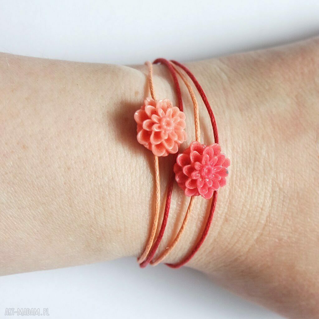 Bransoletka handmade Dalia z czerwonych sznureczków - srebrne wykończenie Yenoo