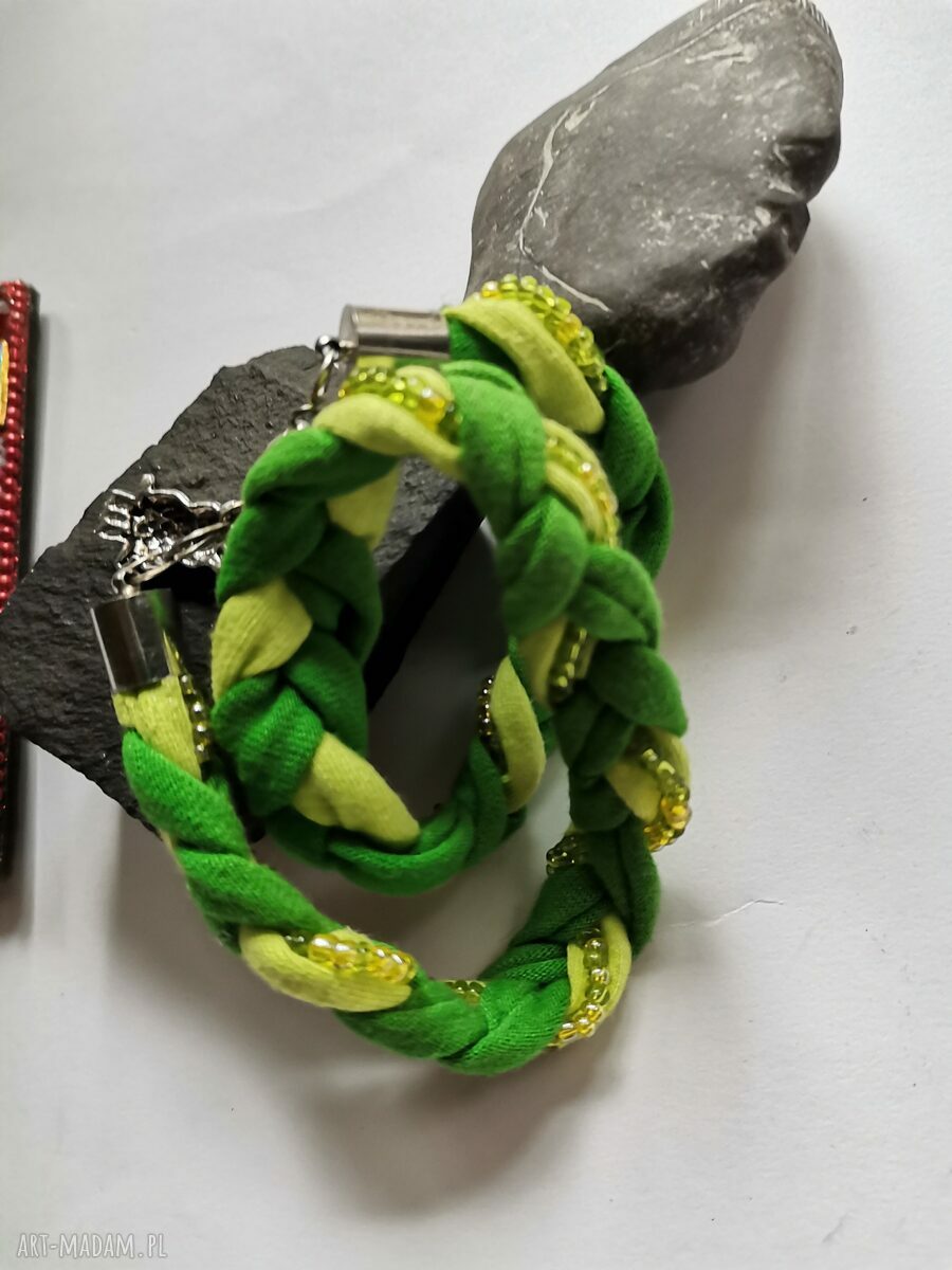 Bransoletka dzianina z koralikami - uniwersalna boho handmade