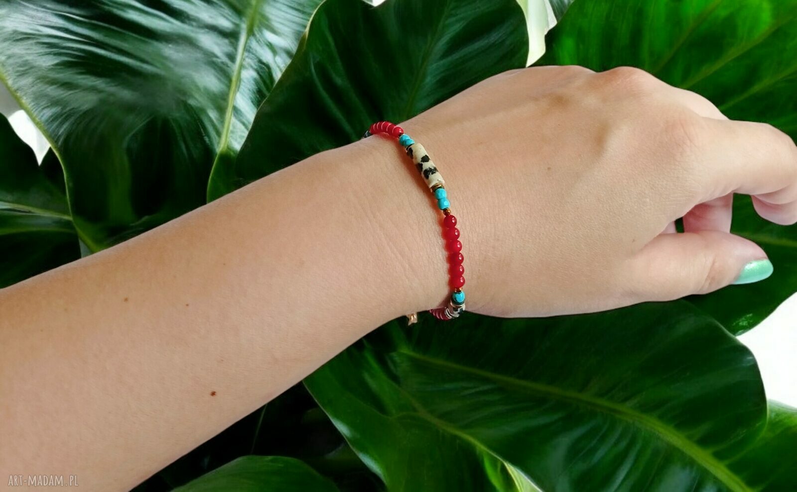Bransoletka INDIA - koral, magnezyt i jaspis z pozłacanym hematytem (handmade)
