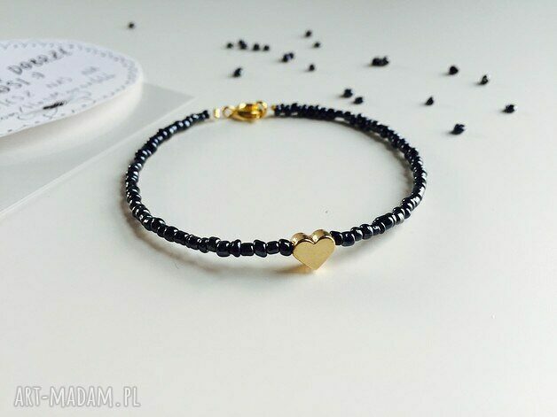 bransoletka koralikowa z serduszkiem HandMade