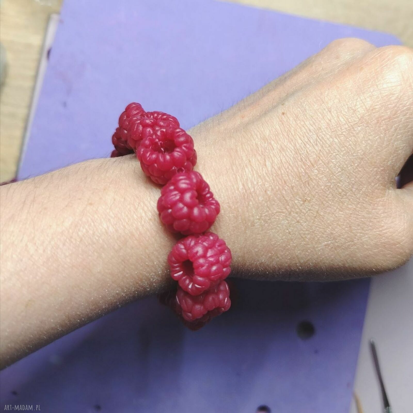 Malinowy komplet biżuterii handmade - bransoletka i kolczyki