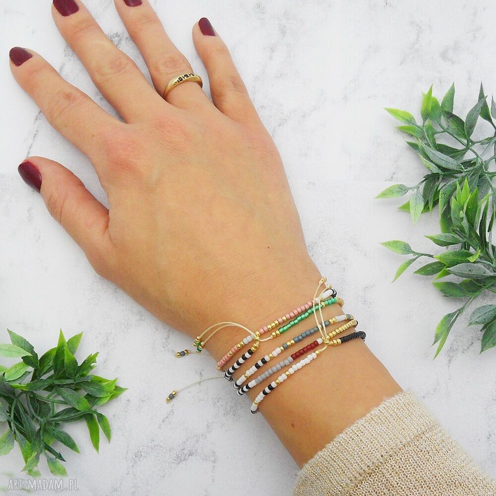 Delikatna bransoletka Minimal Dots w turkusie i różu - ręcznie robiona