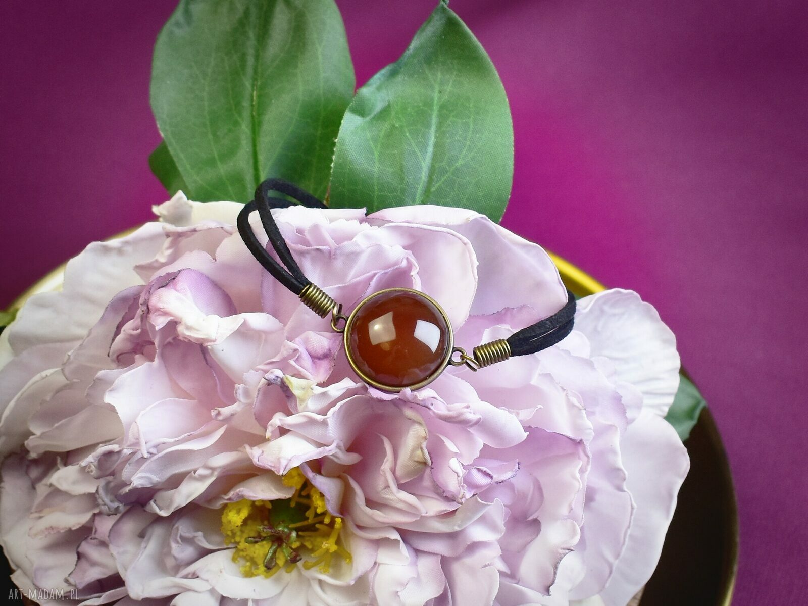 bransoletki: Bransoletka na rzemyku kamień czerwony agat antyczny brąz #101 handmade