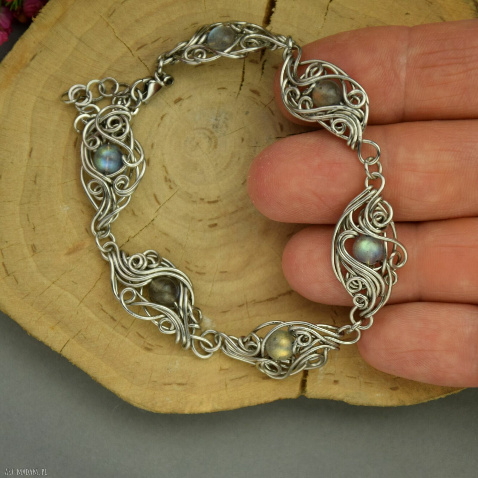 Regulowana bransoletka z kolorowymi labradorytami - wire wrapping ze stali chirurgicznej