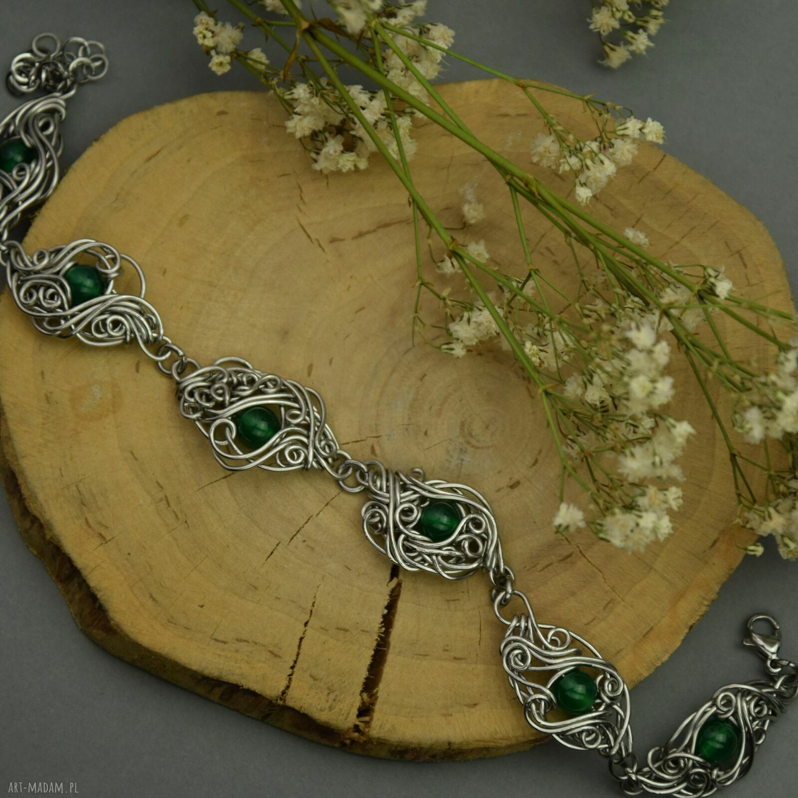 Ręcznie robiona bransoletka regulowana z zielonym onyksem (wire wrapping)