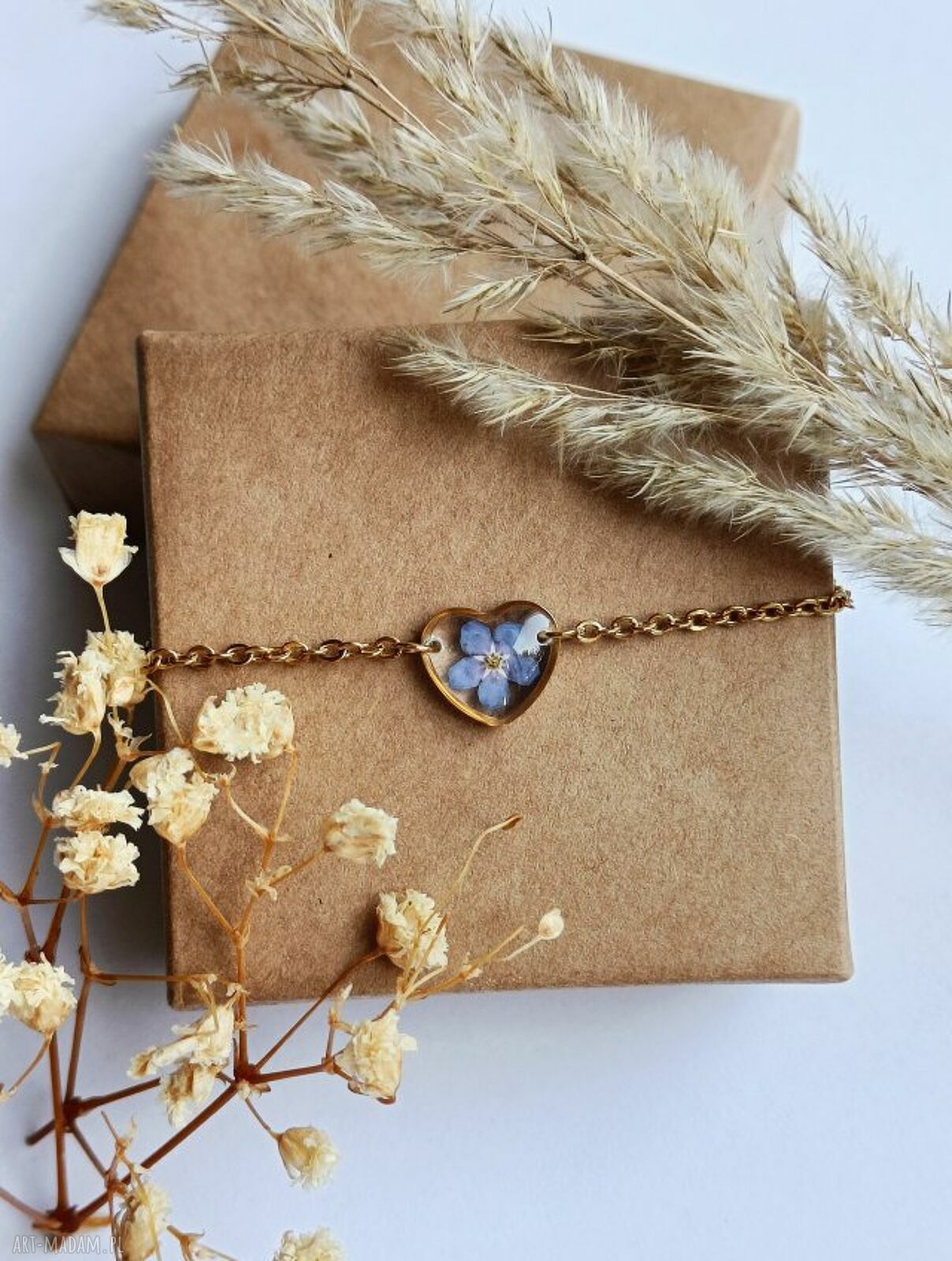 Bransoletka serduszko z niezapominajką - handmade w żywicy i stali chirurgicznej