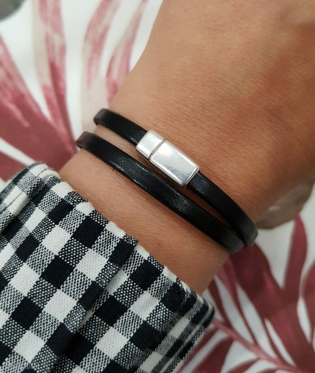 Bransoletka skórzana Magnetoos Double Grecos w kolorze czarnym z zapięciem magnetycznym