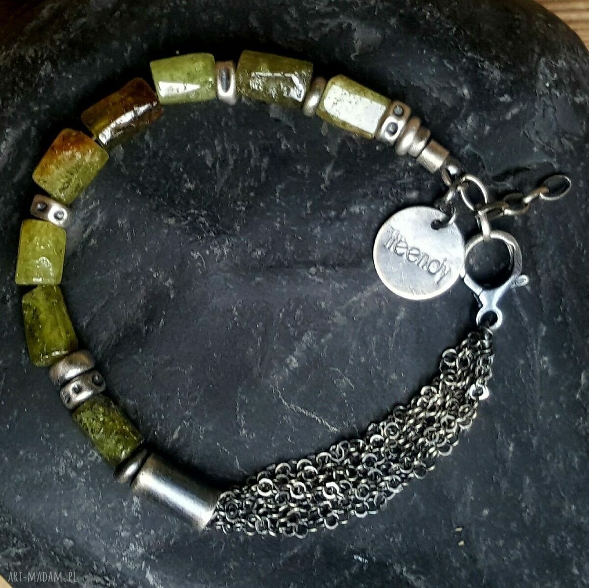 Bransoletka srebrna z zielonym granatem grossular Handmade