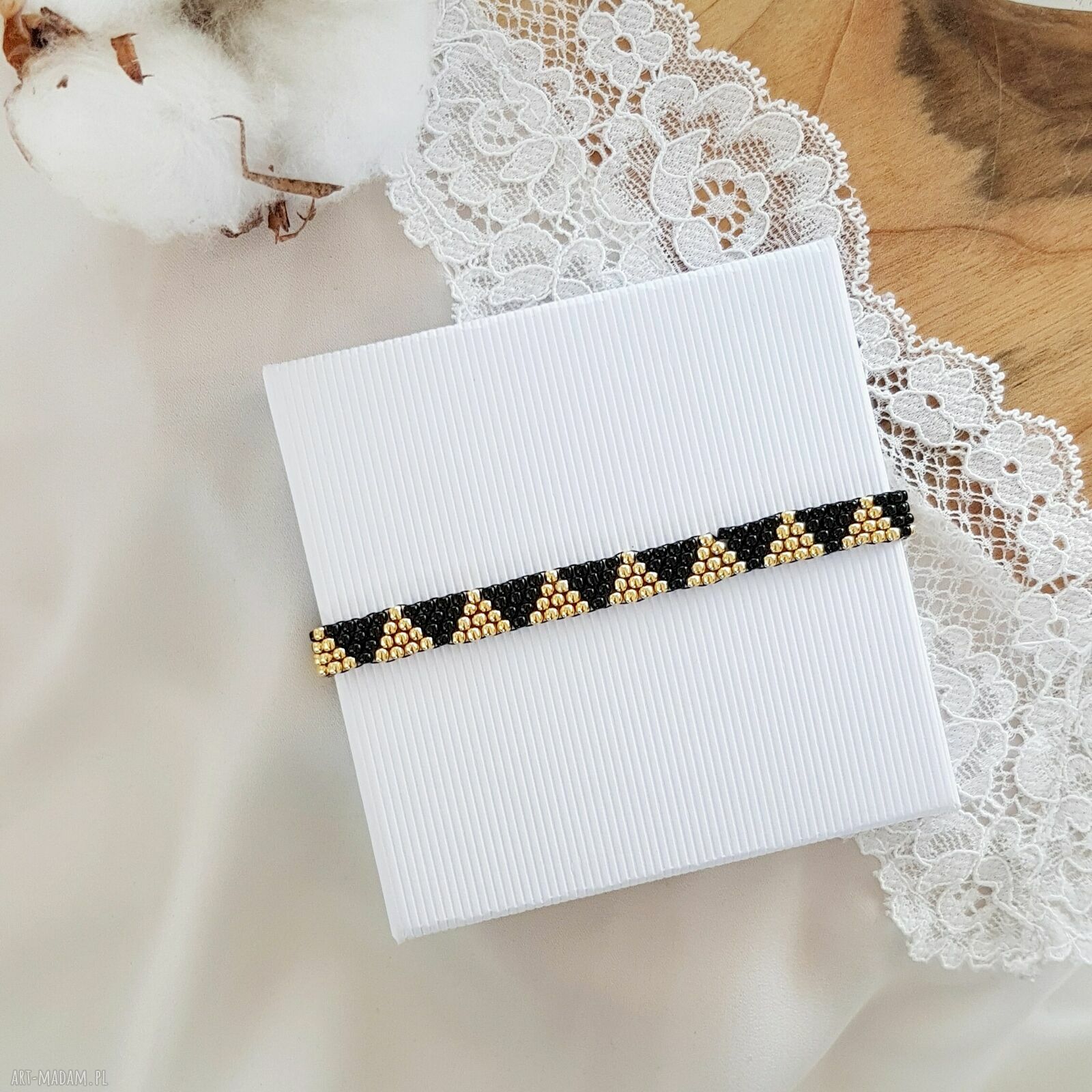 Bransoletka trójkąty czarno-złote ze szkła japońskiego - boho handmade