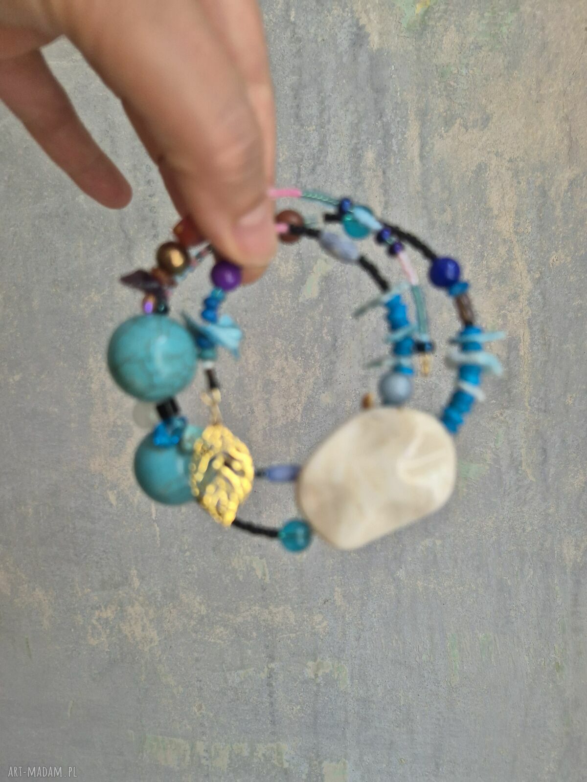 Kolorowa bransoletka na drucie pamięciowym handmade