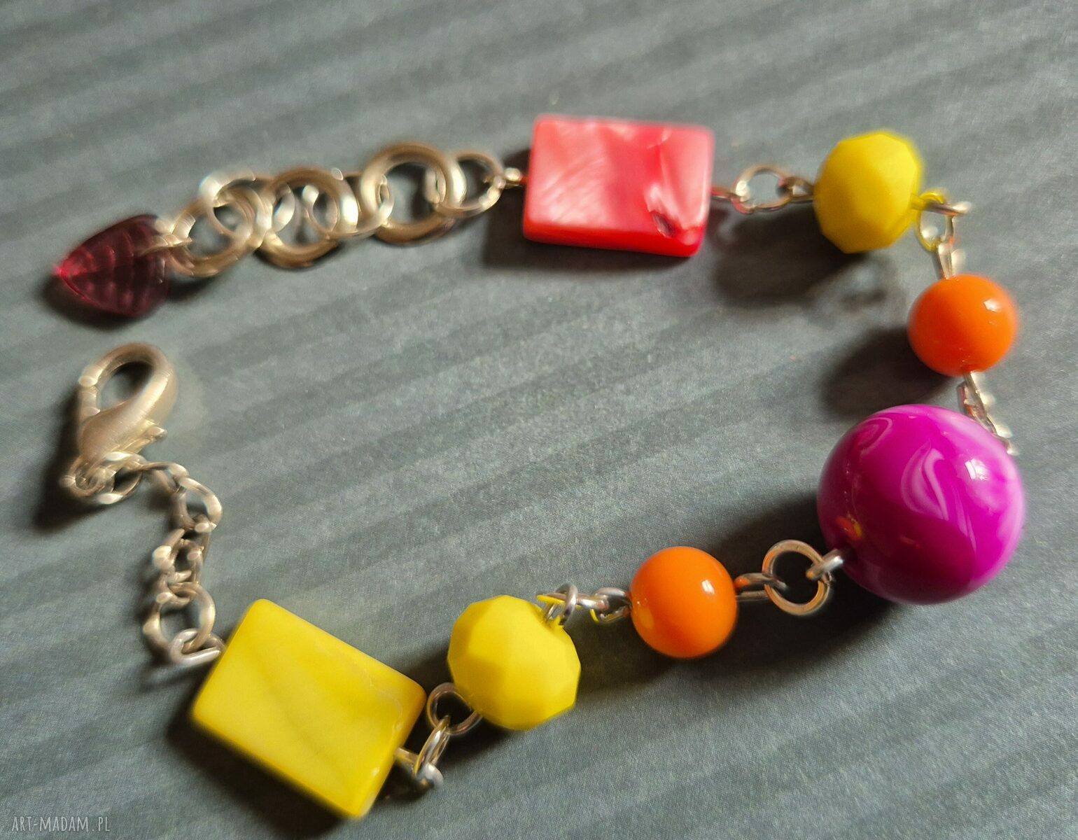 Kolorowa bransoletka boho uniwersalna w klimacie Fridy - handmade