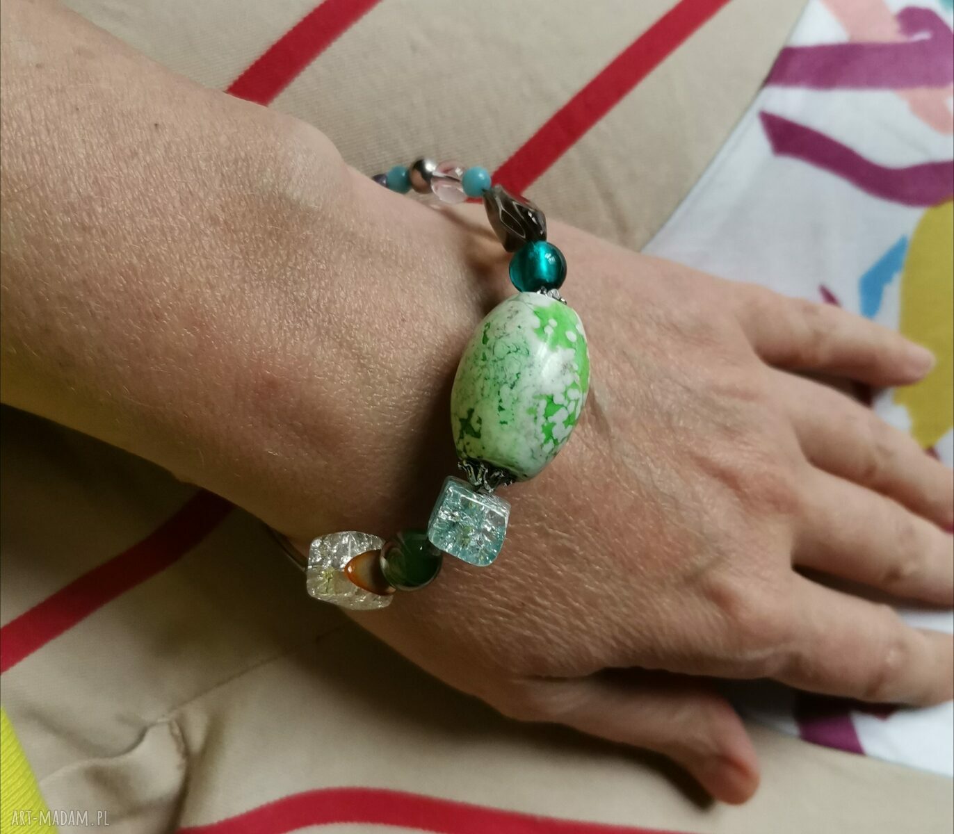 Bransoletka uniwersalna etno boho folk z frędzlami