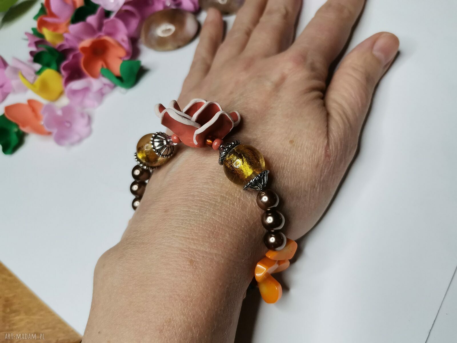 Bransoletka uniwersalna duża folk boho z frędzlami