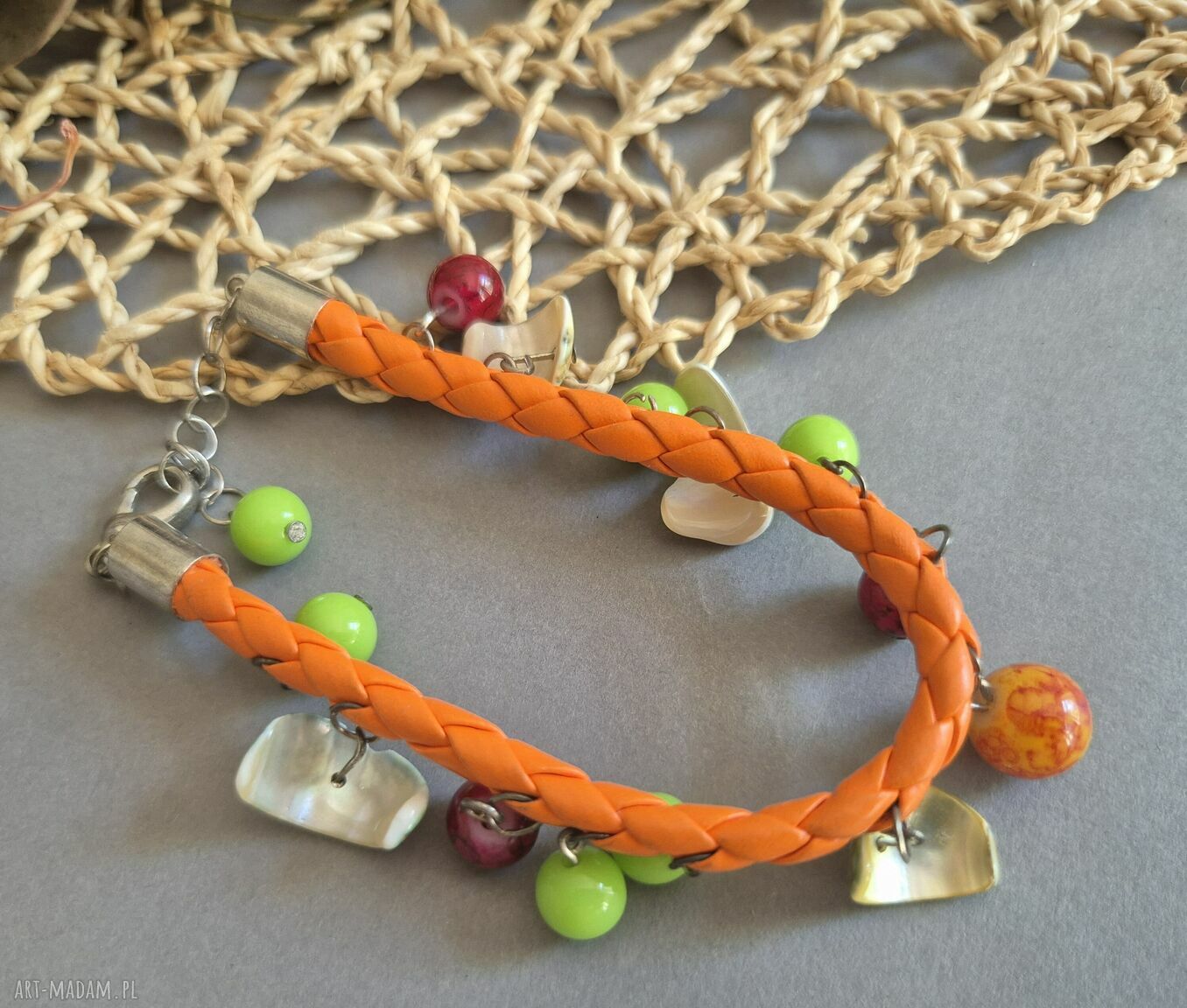 Pomarańczowa bransoletka boho Frida - uniwersalna
