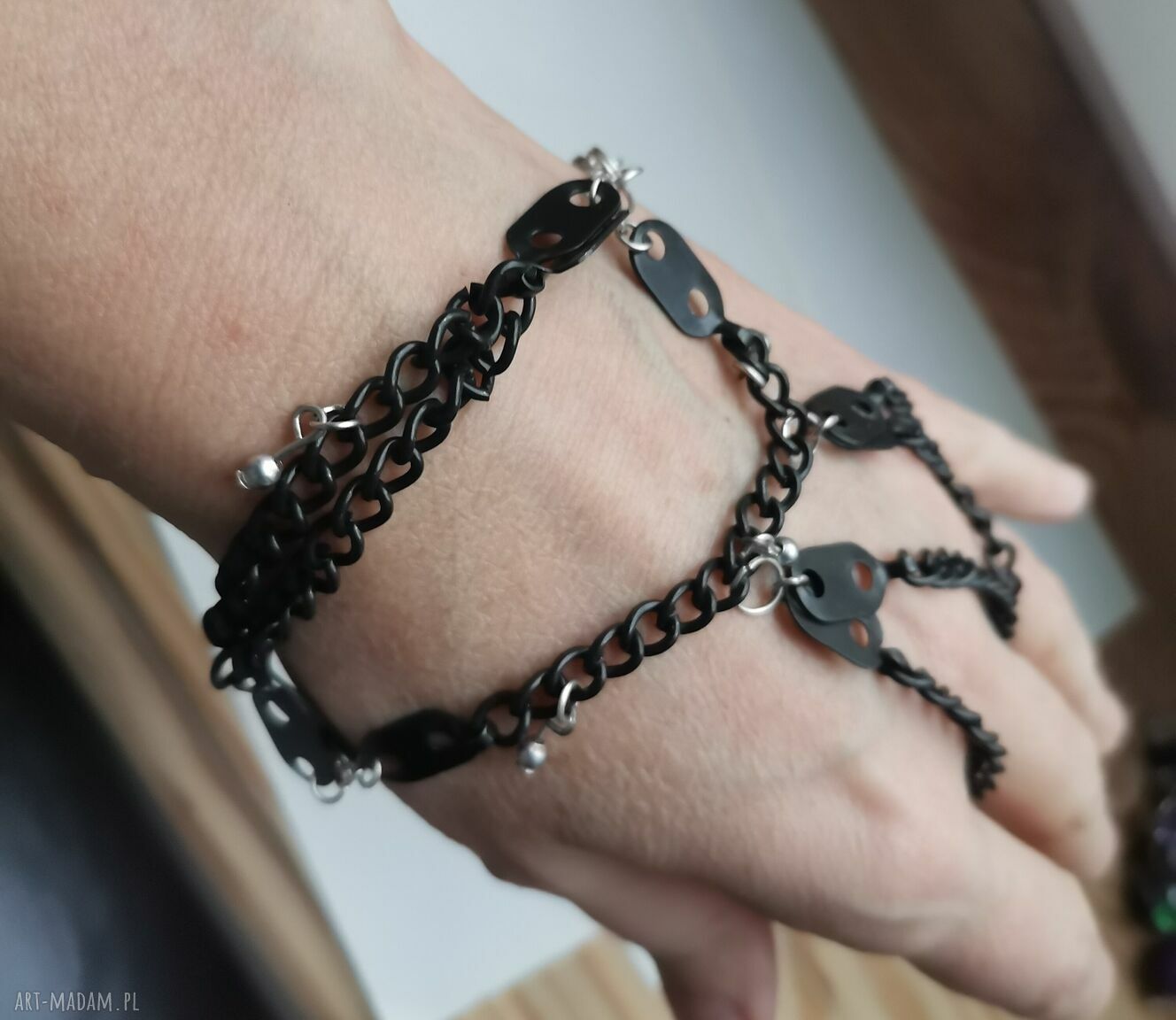 Boho bransoletka na palce z frędzlami - uniwersalna duża