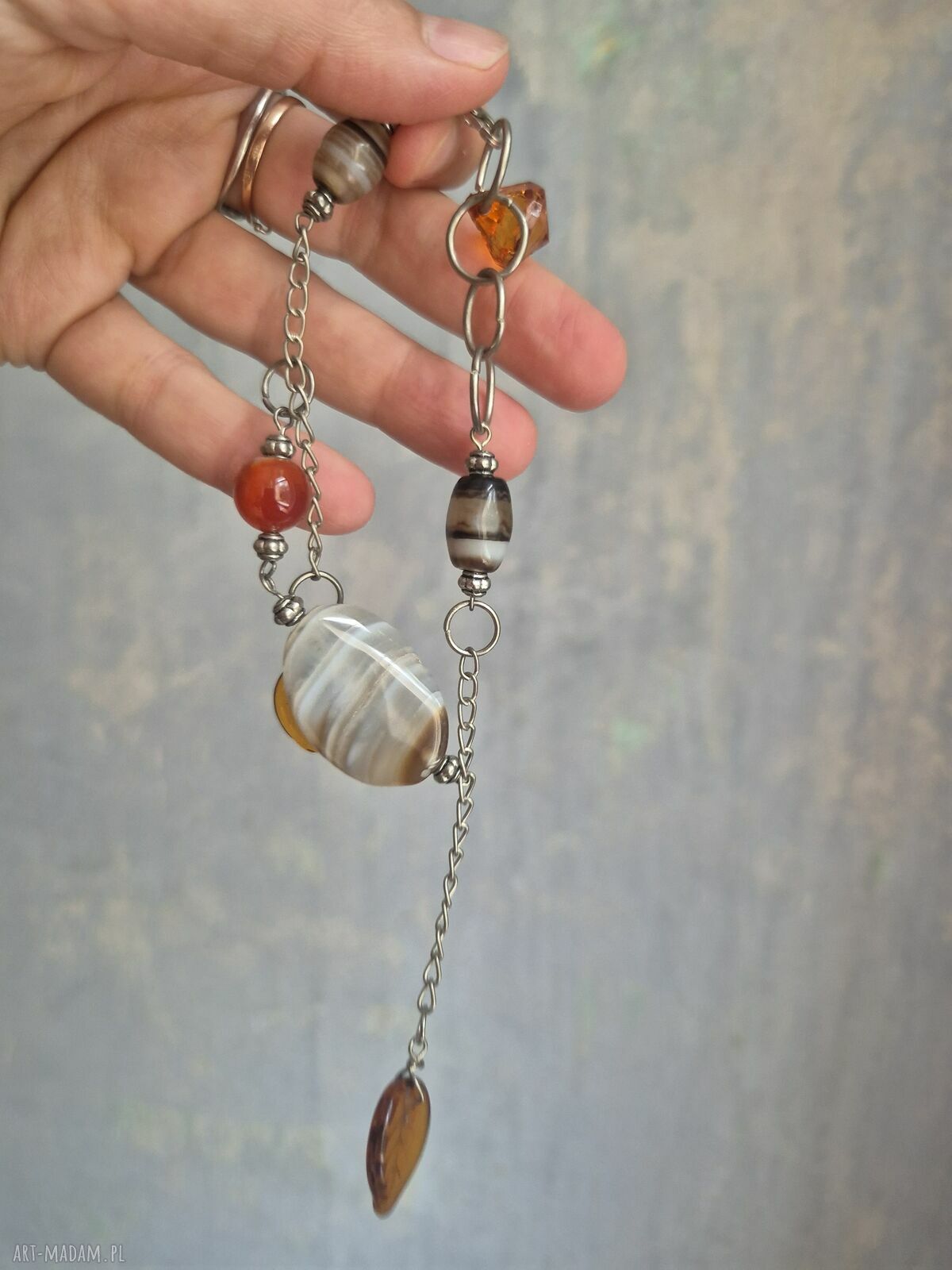 Kolorowa bransoletka handmade z ozdobnymi koralikami