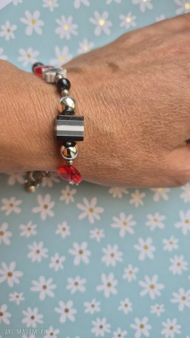 Bransoletka boho kolorowa 21 cm - uniwersalna, ręcznie robiona