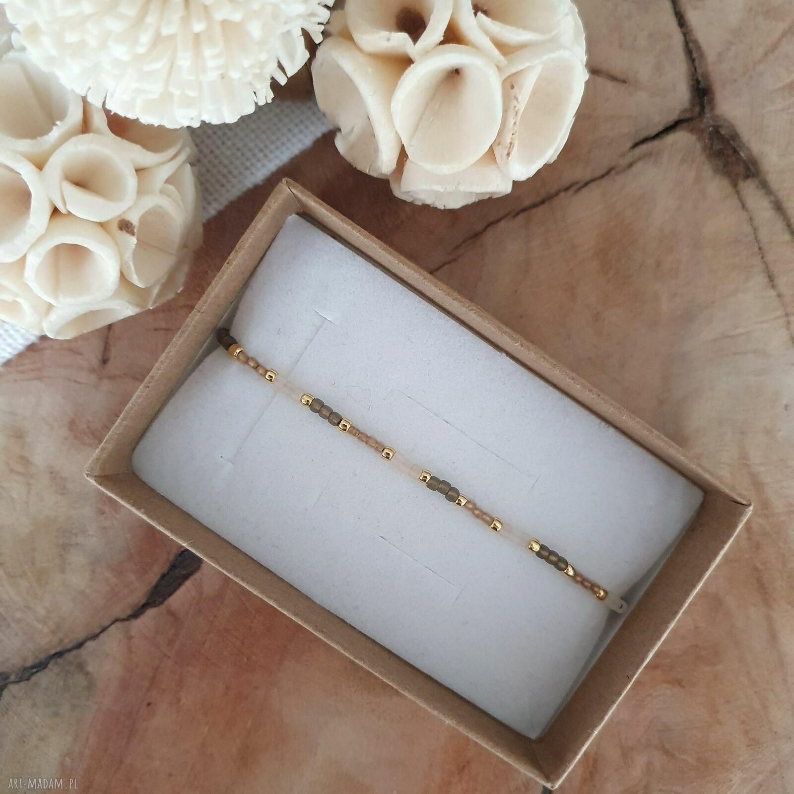 Bransoletka w odcieniach beżu i brązu - boho handmade z koralików ze szkła japońskiego