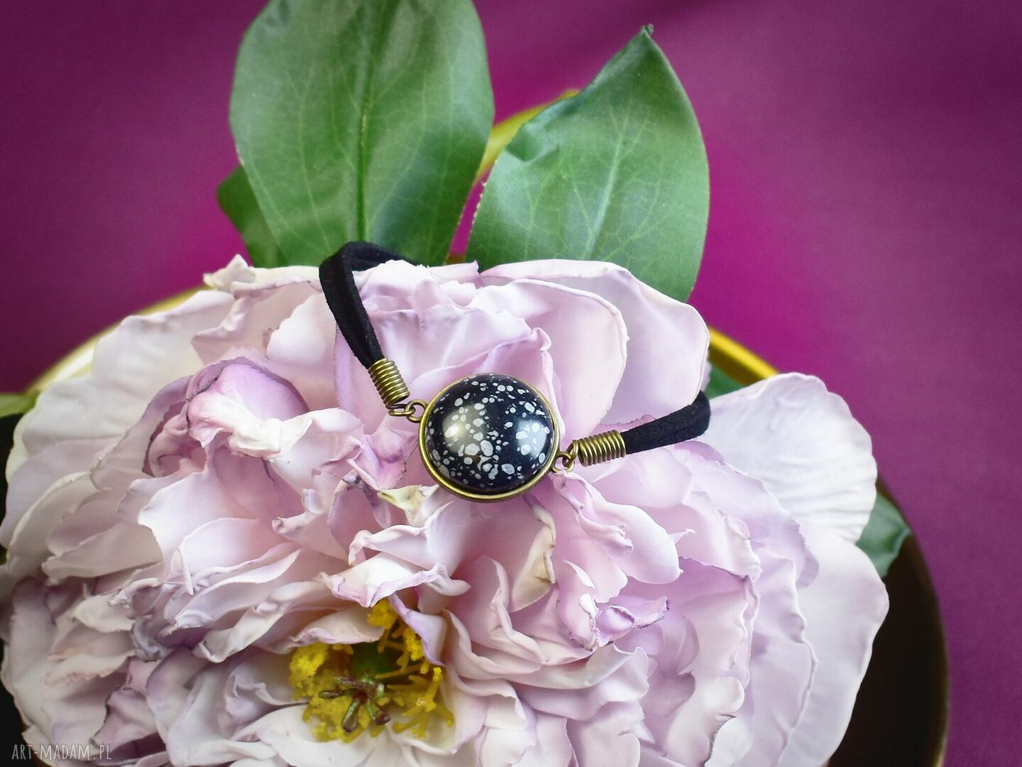 bransoletki: Bransoletka na rzemyku kamień obsydian śnieżny antyczny brąz #99