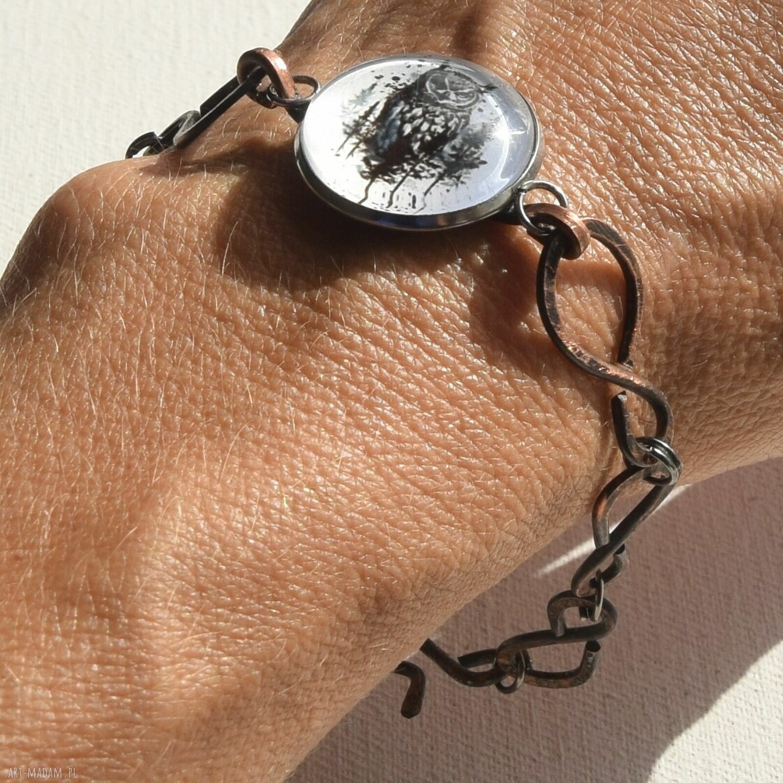 Bransoletka z oksydowanej miedzi z motywem sowy - handmade unikat