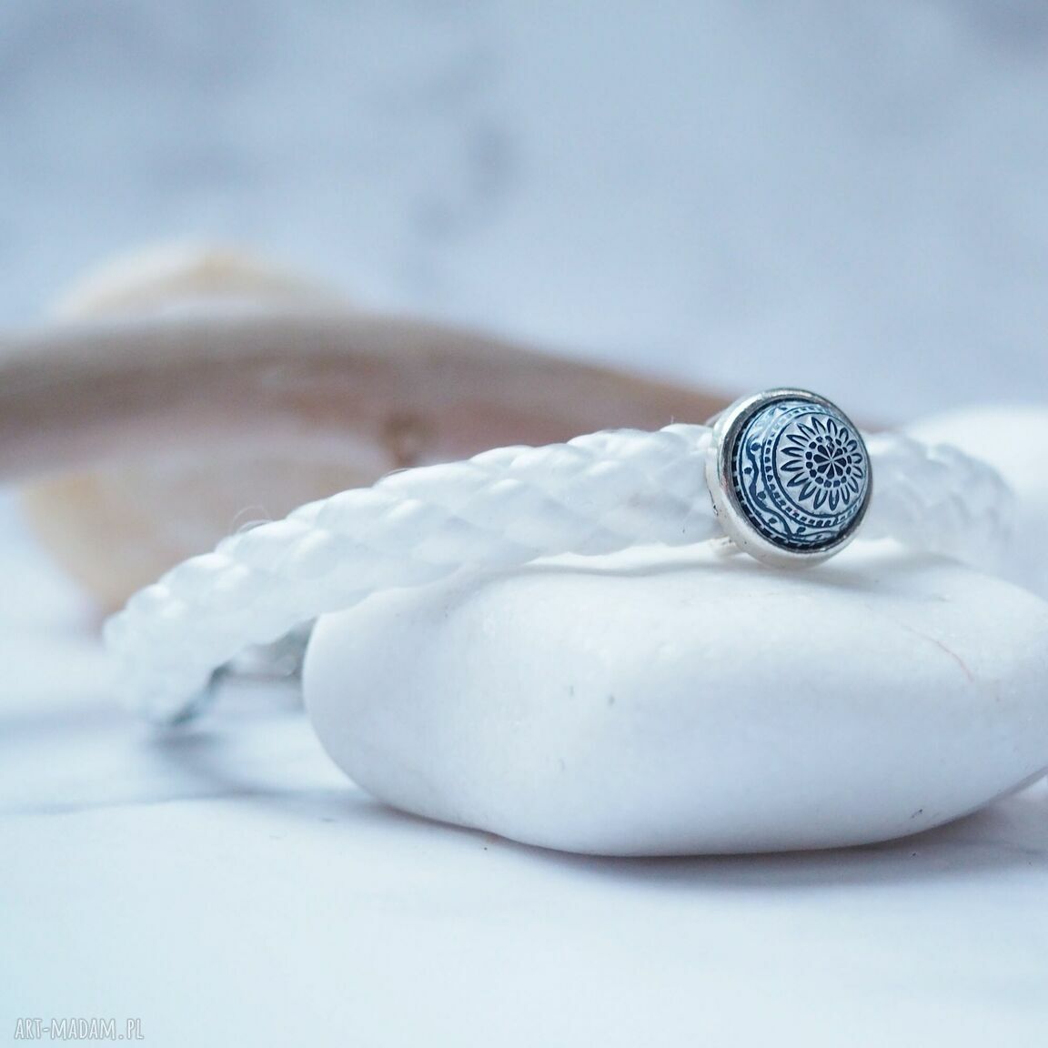 Bransoletka z mozaiką perła i perełkami - modernistyczna handmade