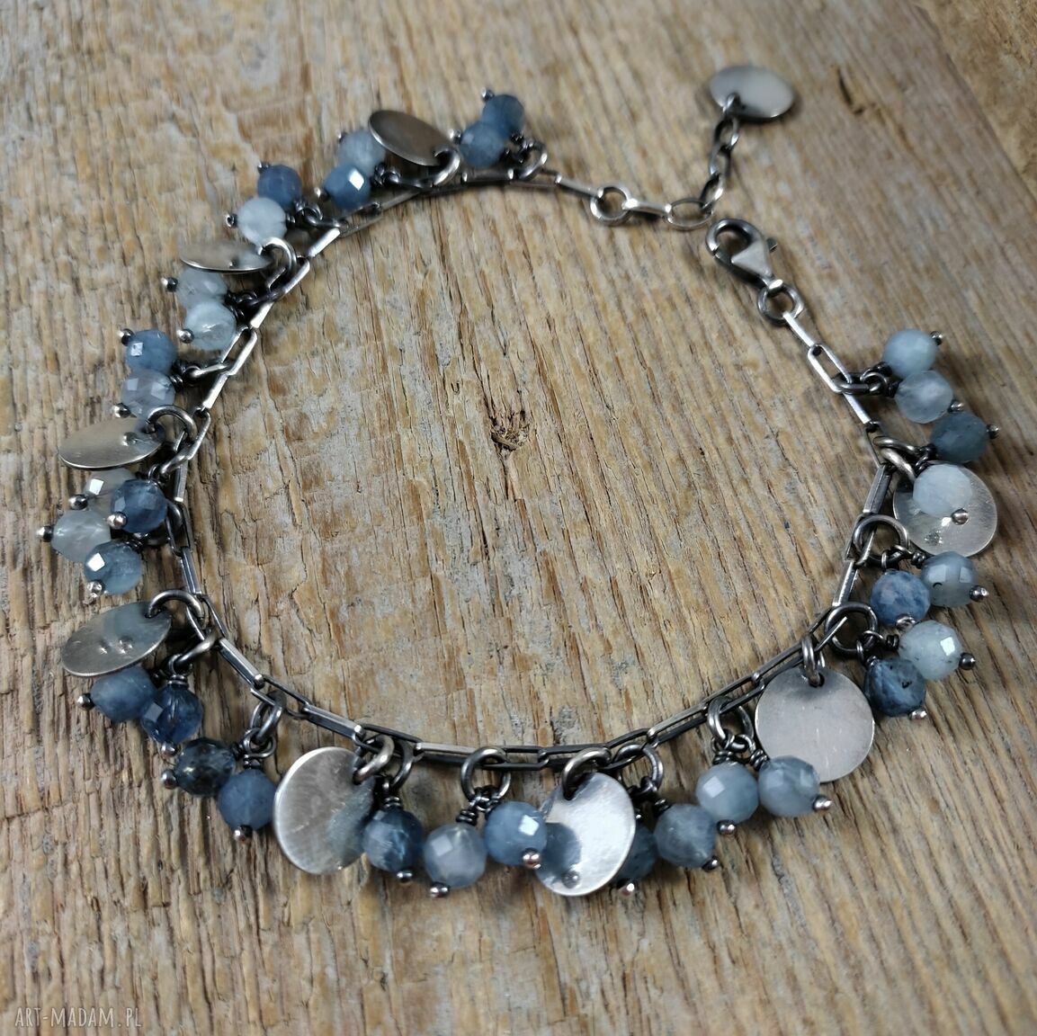 Bransoletka z akwamarynu i srebra 925 - zawieszki, srebro oksydowane (handmade)