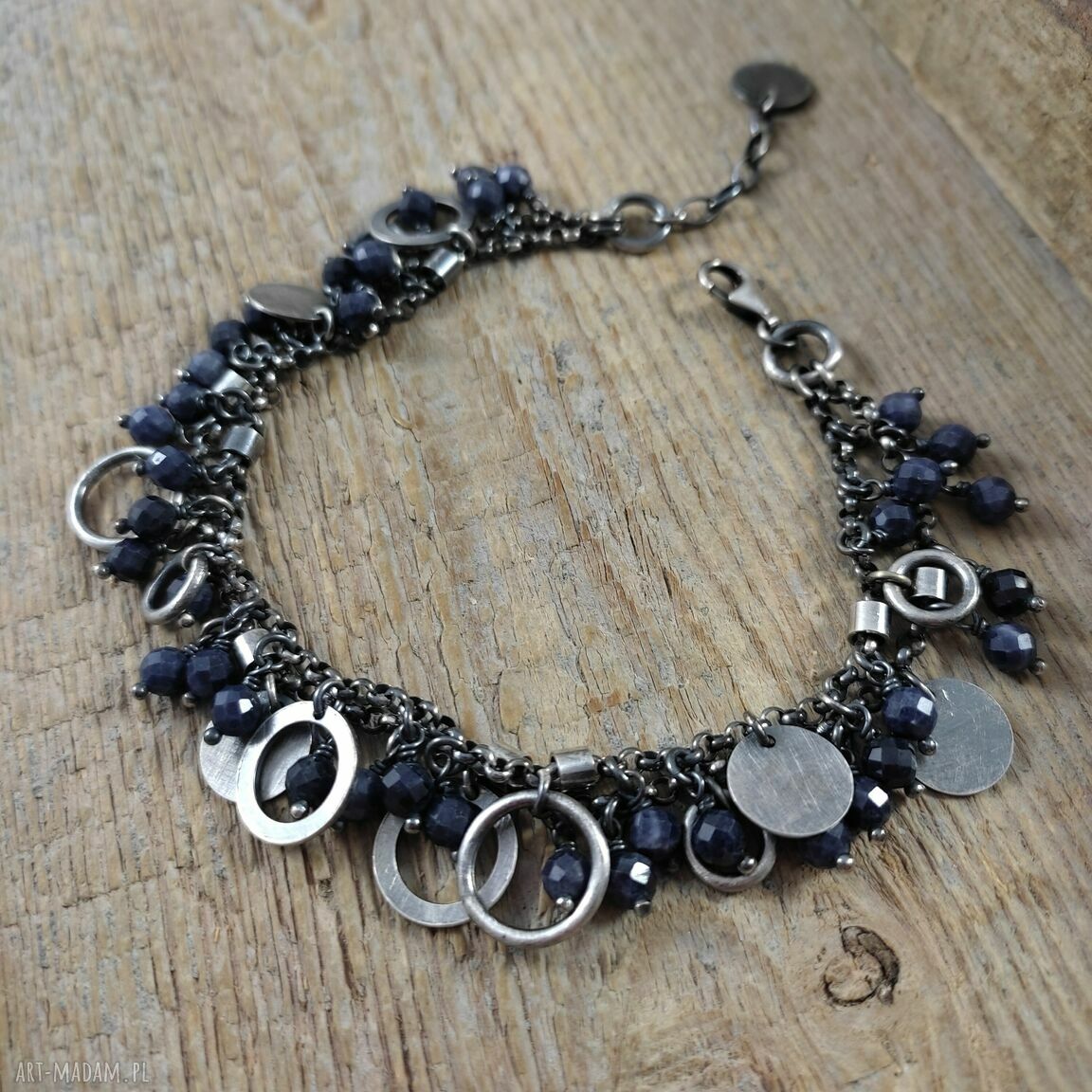 Bransoletka z zawieszkami szafiru - srebro 925 oksydowane (handmade Irart)