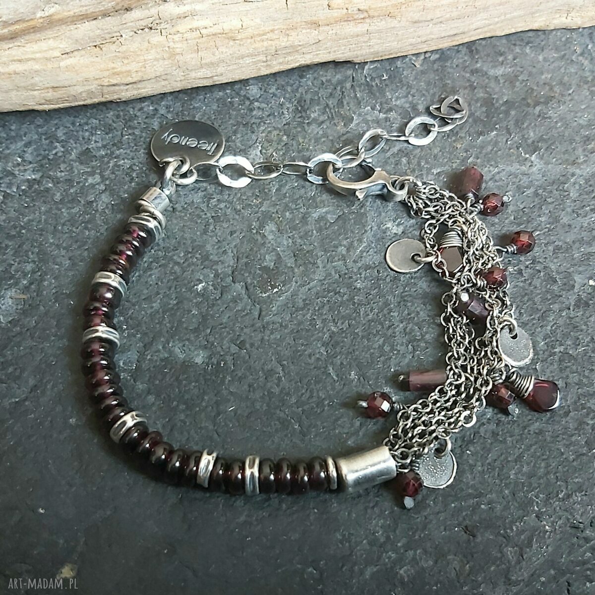 Bransoletka ze srebra i granatów. HandMade