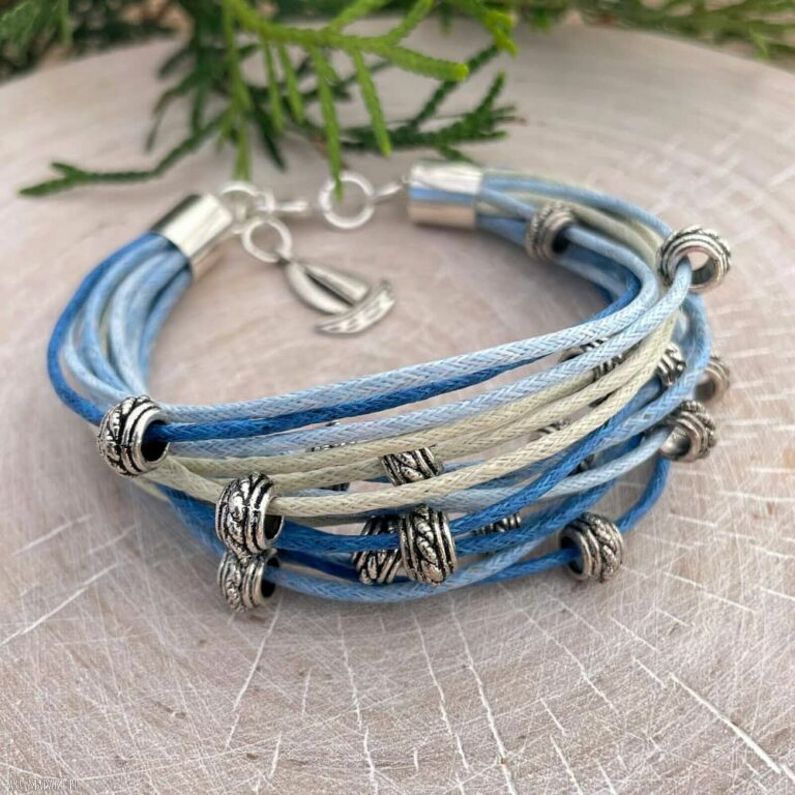 Bransoletka ze sznurków w stylu marynarskim W184