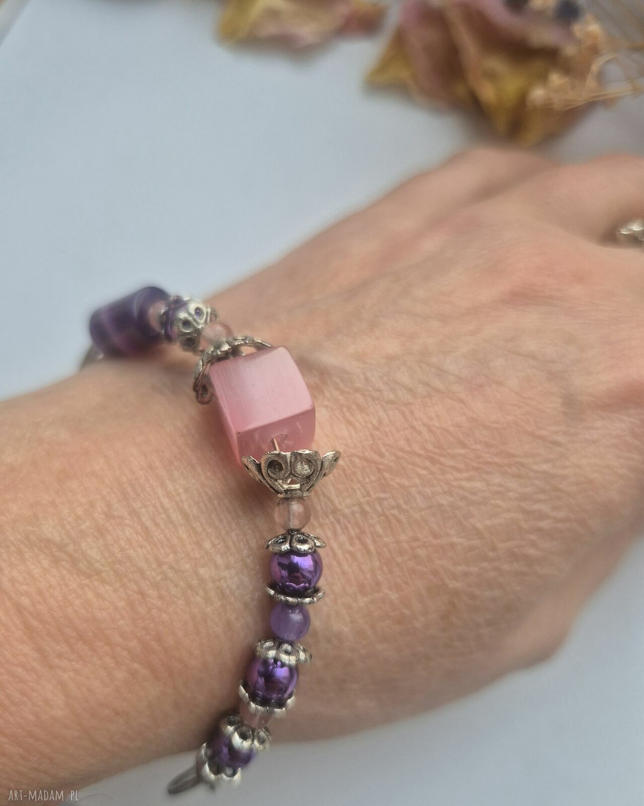 Uniwersalna bransoletka w odcieniach fioletu - handmade