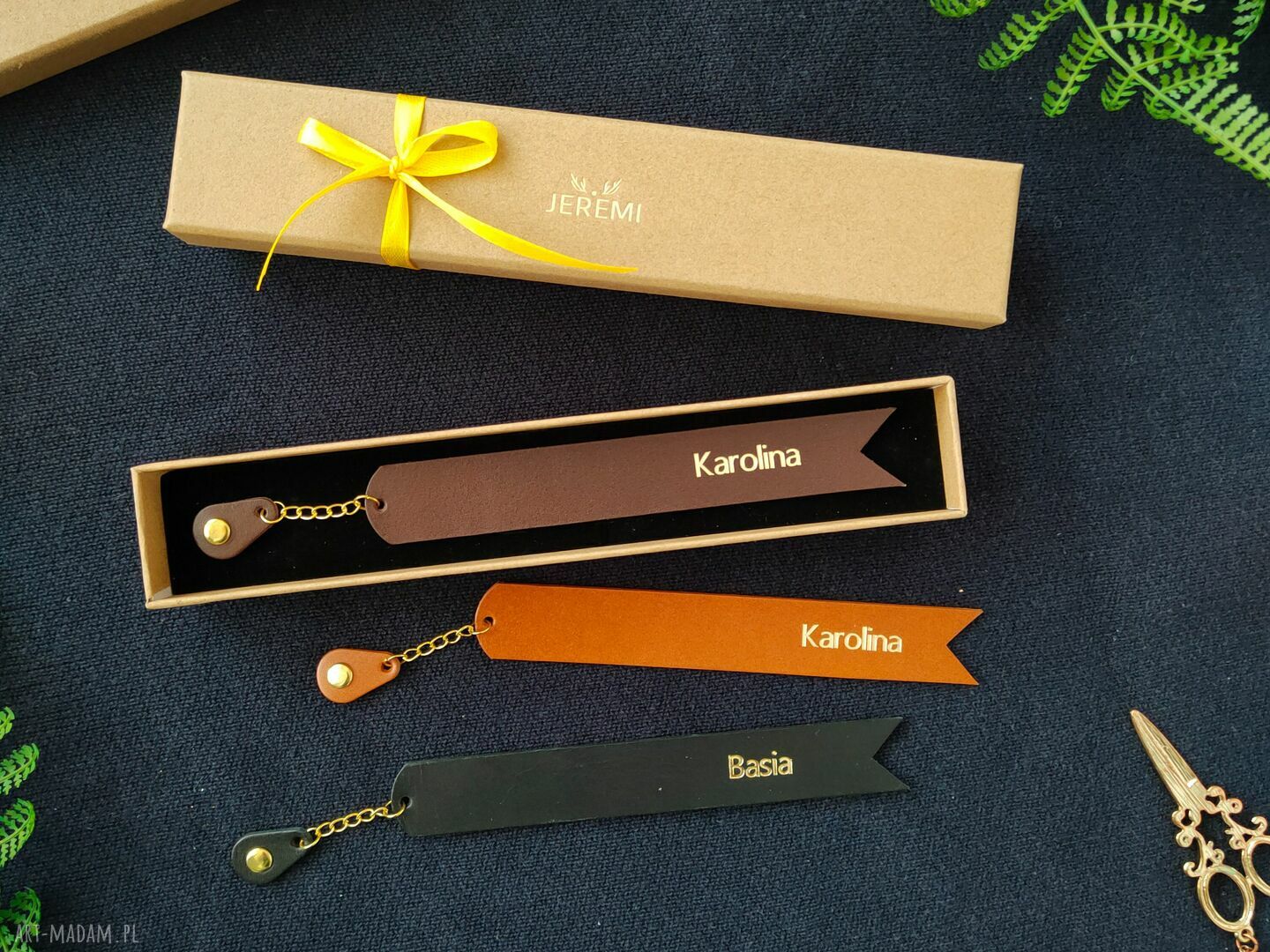 skórzana zakładka do książki z łańcuszkiem - brązowa, personalizowana, z imieniem, z cytatem