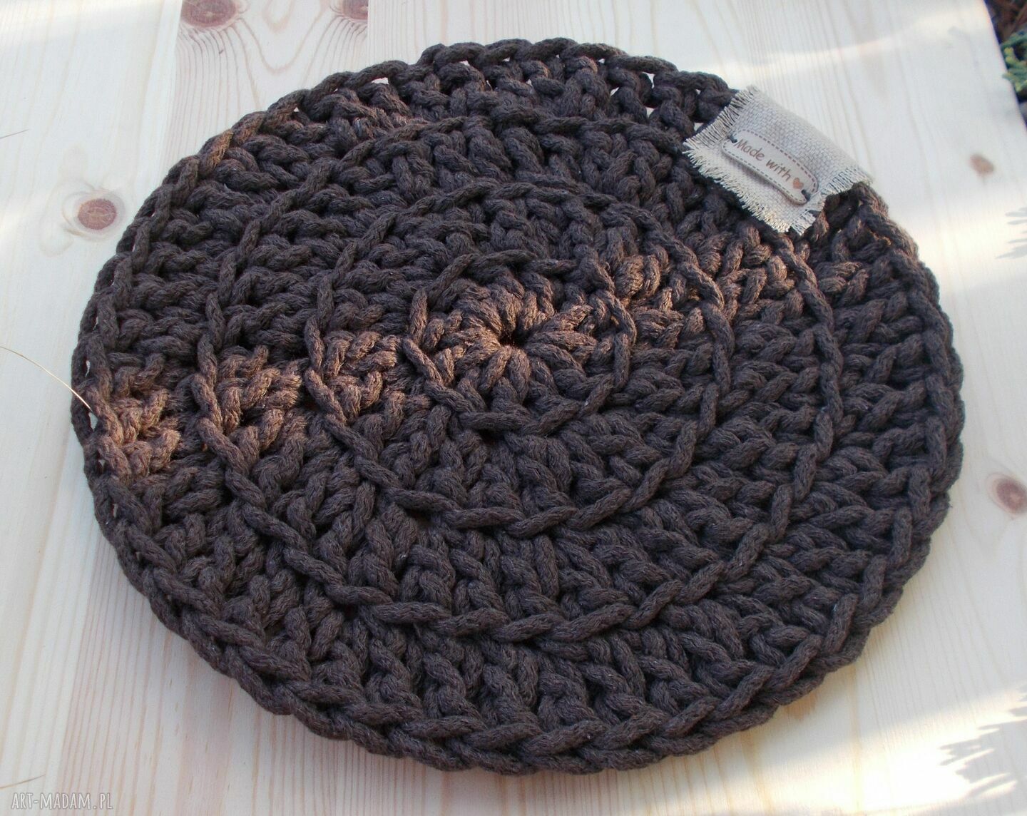 Podkładka brązowa 25 cm pod talerz - rękodzieło z bawełnianego sznurka