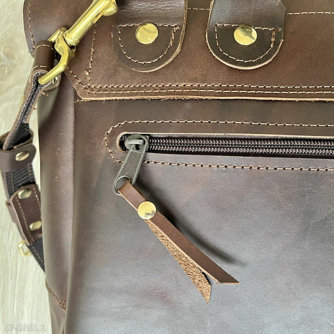 teczki: Brązowa teczka listonoszka format A4 ze skóry Crazy Horse. Ręcznie wykonane