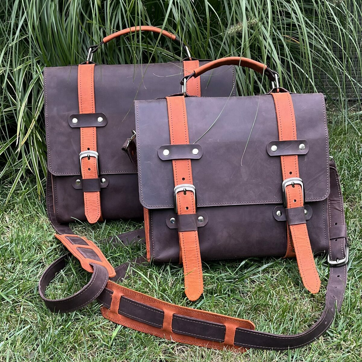 na ramię: Brązowa teczka skórzana na ramię formatu A4. hand made