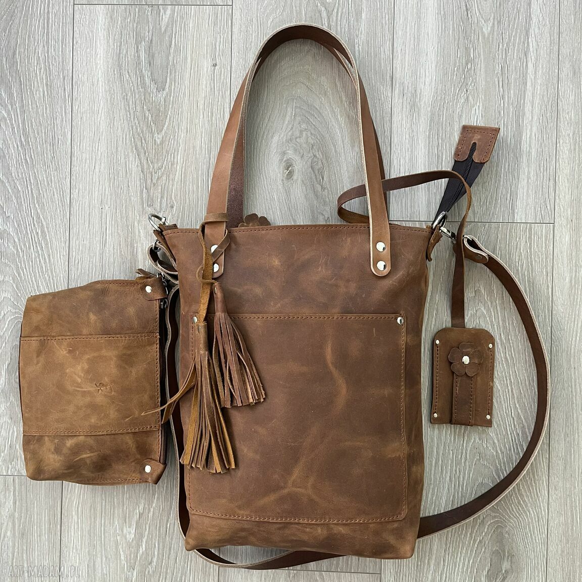 na ramię: Brązowa torba na ramię ze skóry format A 4. hand made