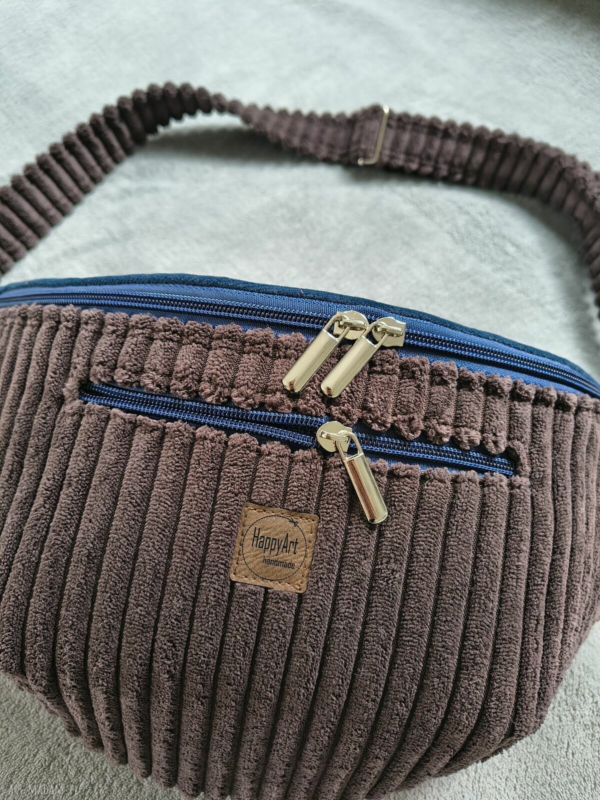 Ręcznie robiona nerka damska - praktyczna saszetka handmade