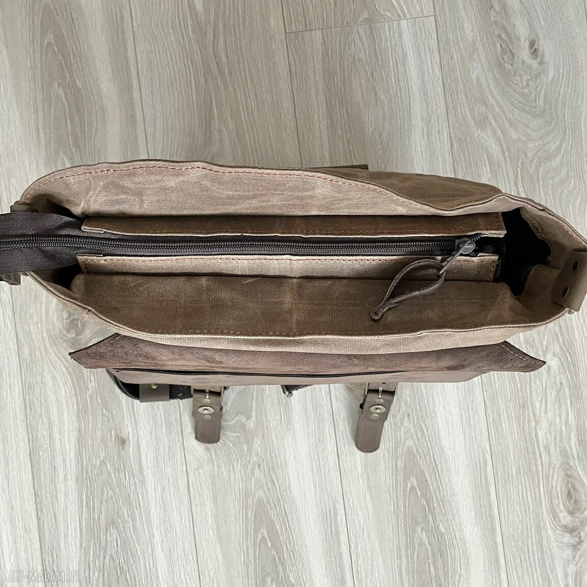 plecaki: Brązowy plecak vintage ze skóry i bawełny woskowanej. Ręczne wykonanie